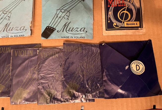 Stare struny do skrzypiec 1955 rok