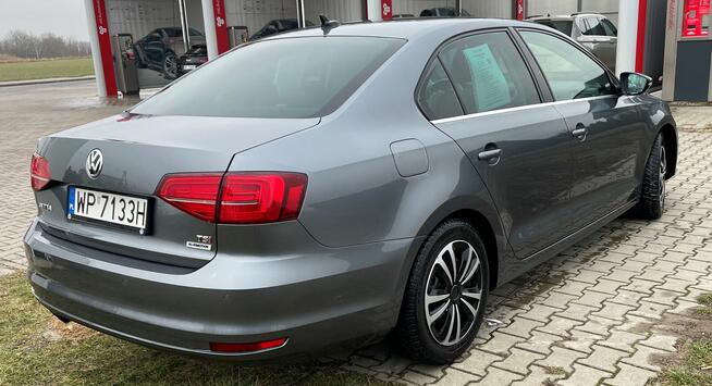 VOLKSWAGEN JETTA A6 Highline 1,4 TSI 125 KM