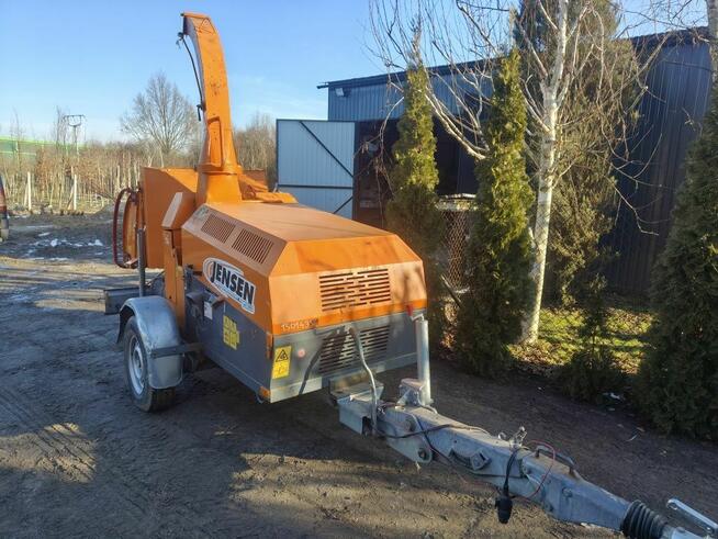 Wynajem rębaka Jensen wynajme rębak rozdrabniacz do gałęzi