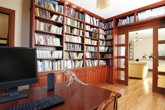 Na sprzedaż piękny dom wolnostojący w doskonałej lokalizacji