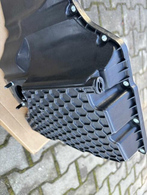Miska olejowa 2.0 TFSI 06l103598r