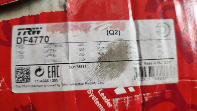 Tarcza hamulcowa TRW DF4770 Citroen Fiat Peugeot