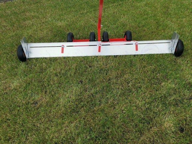 Wynajem rębaka Jensen wynajme rębak rozdrabniacz do gałęzi