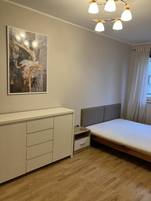 Mieszkanie 2 pokoje 45 m2 Metro Wilanowska garaż