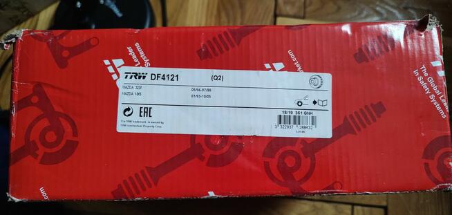 Tarcza hamulcowa TRW DF4121 przód Mazda