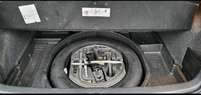 Golf V 1,6 benzyna 115 koni wersja GOAL 5 drzwi