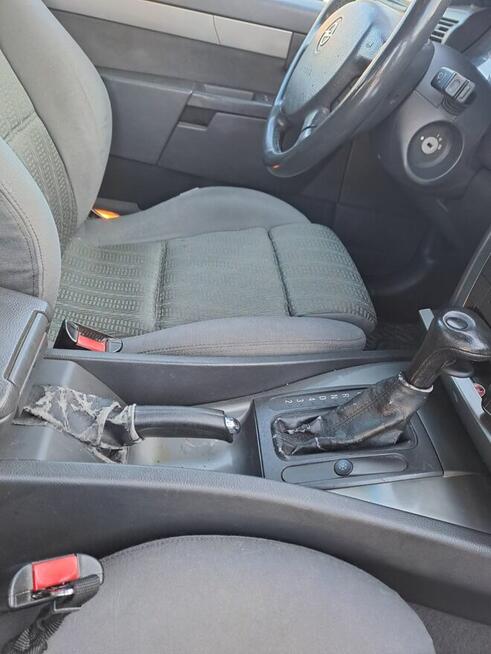 Opel Omega Combi 2,5 l diesel 2003 r.