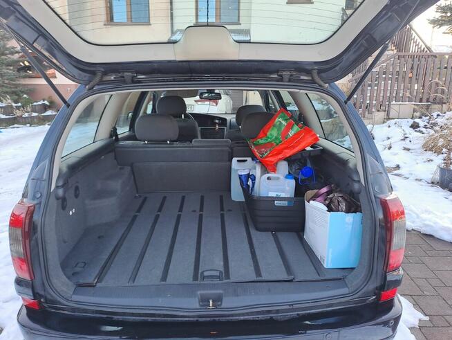 Opel Omega Combi 2,5 l diesel 2003 r.