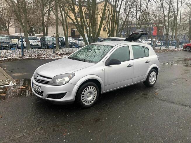 Sprzedam Opel Astra H z 2011r -156560 km, stan b. dobry