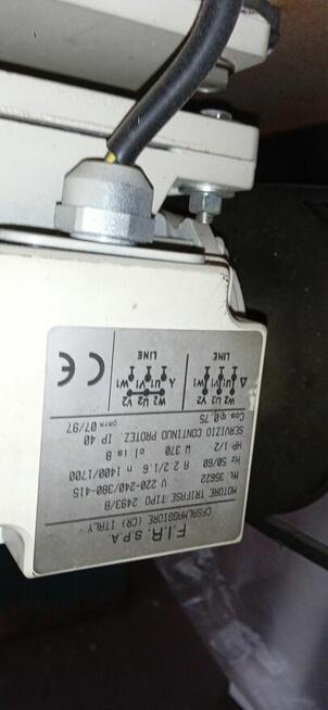 Dziurkarka bieliźniana Juki LBH 780