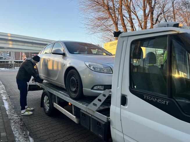 Laweta pomoc drogowa Mobilny mechanik Katowice