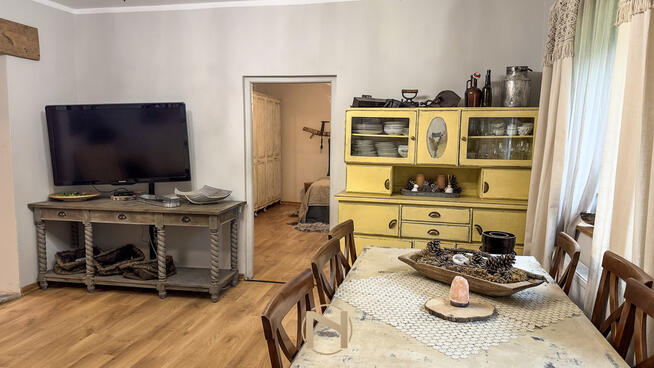 PIĘKNY DOM PRZY JEZIORZE