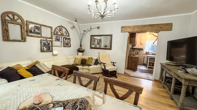 PIĘKNY DOM PRZY JEZIORZE