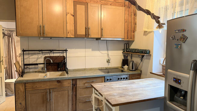 PIĘKNY DOM PRZY JEZIORZE