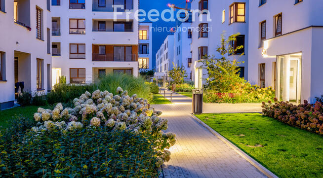 Nowoczesne 3 pokojowe mieszkanie z balkonem