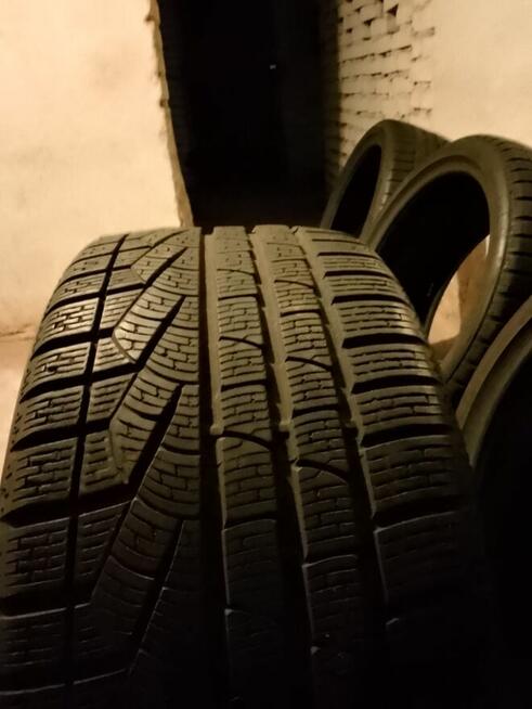 Opony zimowe Pirelli 265/35 R20