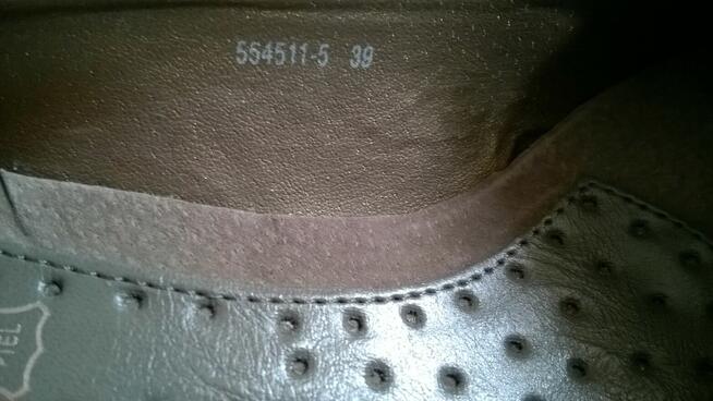 Buty czółenka w kolorze szarym na obcasie, rozmiar 39 nowe