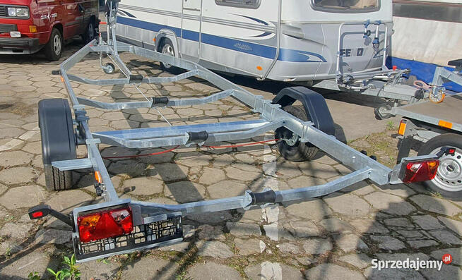 ŁÓDZ MOTOROWA SPORT 530 OPEN z przyczepą DMC 1000kg