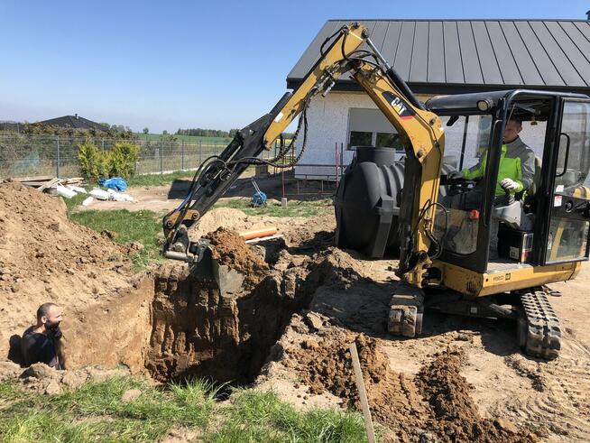 minikoparka koparka wywrotka drenaż niwelacja terenu wykopy