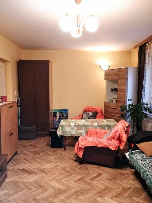 Sprzedam Dom w Spokojnej i Atrakcyjnej Lokalizacji – Baranów