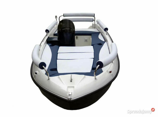 ŁÓDZ MOTOROWA FISH 400 Z KONSOLĄ I UKŁADEM KIEROWNICZYM