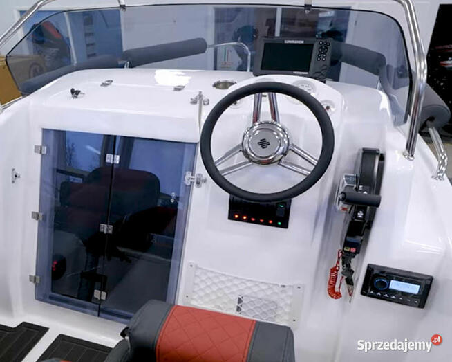 ŁÓDZ MOTOROWA TRIDENT 530 SPORT