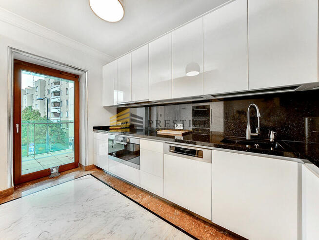 Apartament 160 m2 tuż przy Starym Mieście