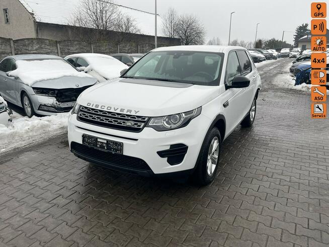 Land Rover Discovery Sport 4x4 Navi Klimatronik: 2 strefy Hak