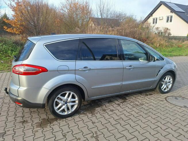 Ford S-Max TITANIUM