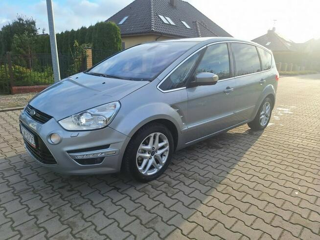 Ford S-Max TITANIUM