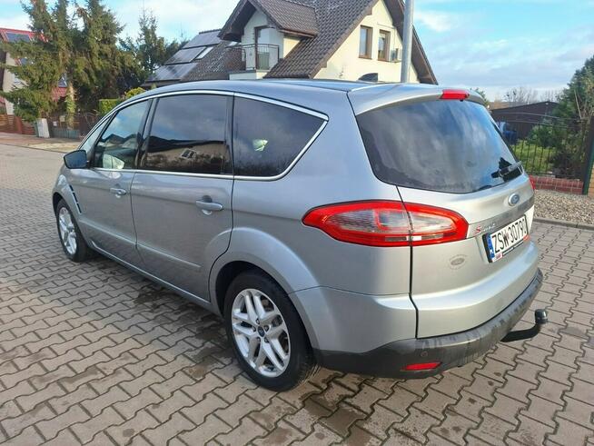 Ford S-Max TITANIUM