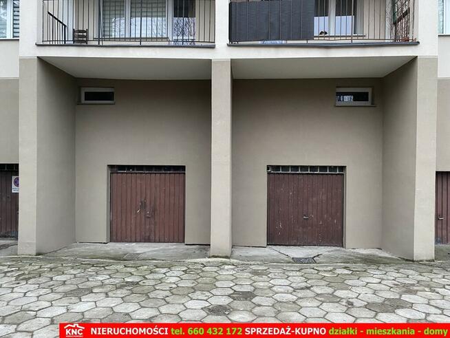 Garaż w budynku ul. Kalinowszczyzna.