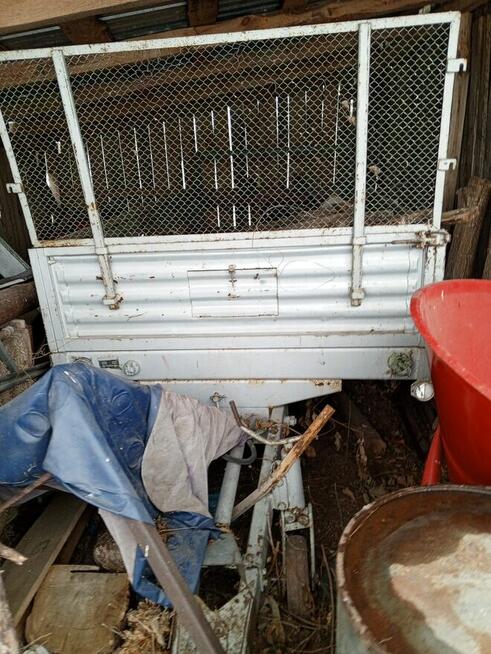 Sprzedam rozrzutnik 1 osiowy