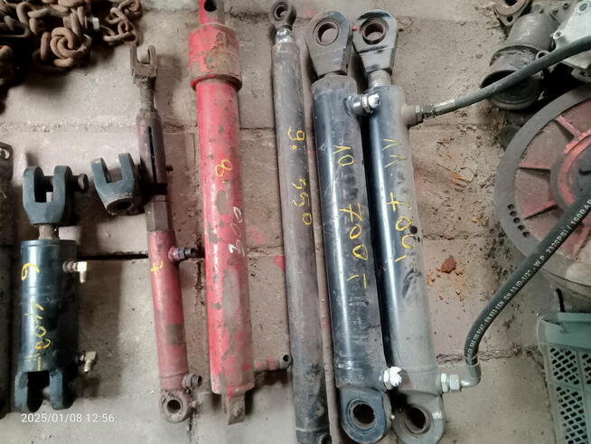 Siłownik hydrauliczny tłok