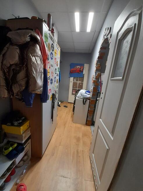 Zamienię mieszkanie komunalne 2 pokoje na większe.