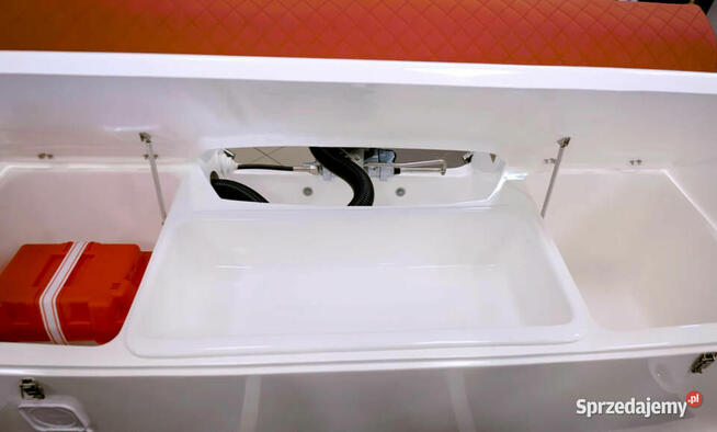 ŁÓDZ MOTOROWA TRIDENT 530 SPORT