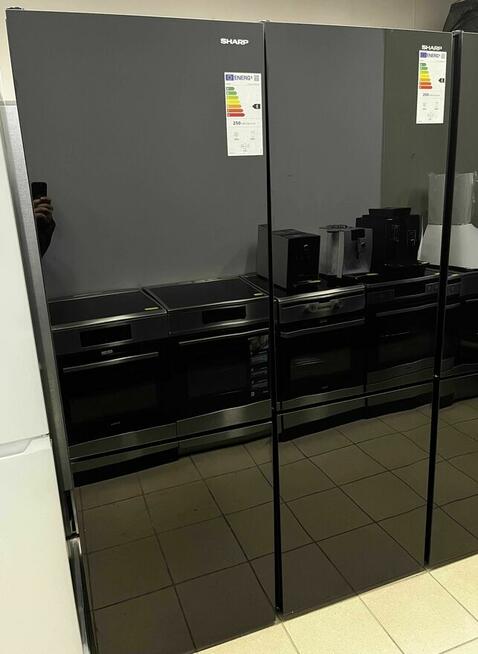 Lodówka wolnostojąca SHARP w czarnym szkle NO Frost!!