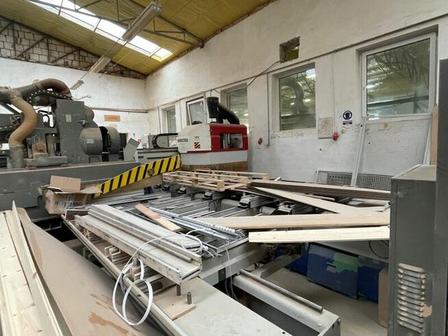 Syndyk sprzedaje maszyny po byłym zakładzie produkcyjnym