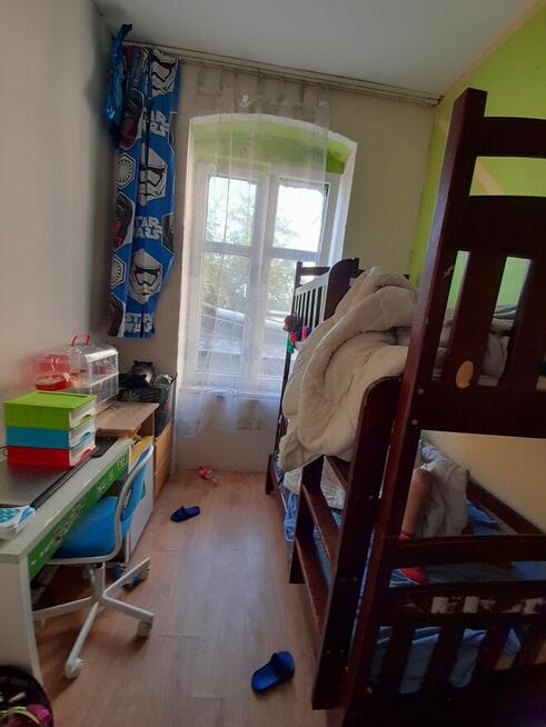 Zamienię mieszkanie komunalne 2 pokoje na większe.