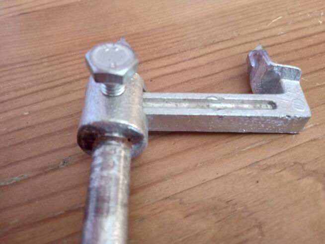 Otwornica do płytek , wycinak