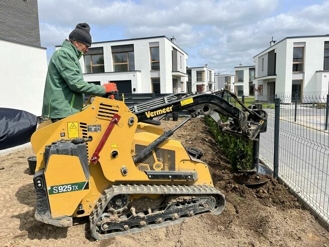 Usługi : minikoparka, koparka łańcuchowa, wiertnica, wywrotk