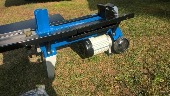 Łuparka rembak hydrauliczny 9 Ton nacisk 2500 W waga 65 kg.