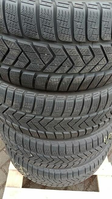 Opony zimowe Pirelli Sottozero 245/45 R19 komplet