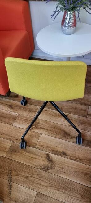 Krzesło KONFERENCYJNE różne kolory fotele krzesła do biur