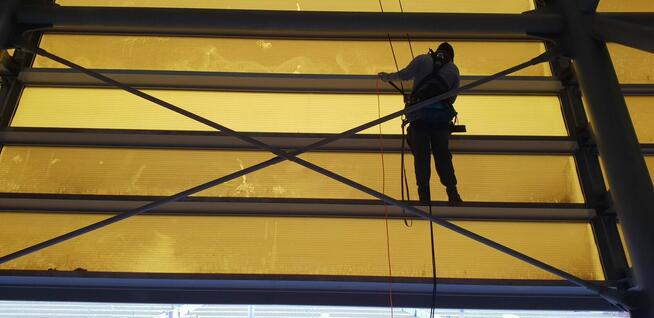 Przyjmę zlecenia na mycia elewacji, dachów, okien i kostki b