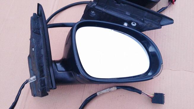 Lusterko lewe prawe VW Jetta V