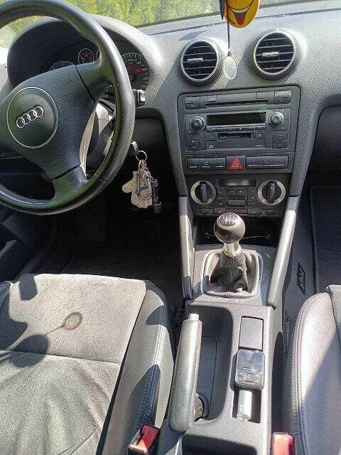 Sprzedam Audi A3 z 2003 roku (9500 zł do negocjacji)