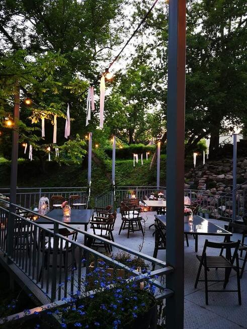 Duży lokal usługowy w Puszczykowie