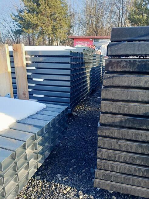 Słupek ogrodzeniowy 6/4 wysokość 220/240 +zaślepka w kompl.