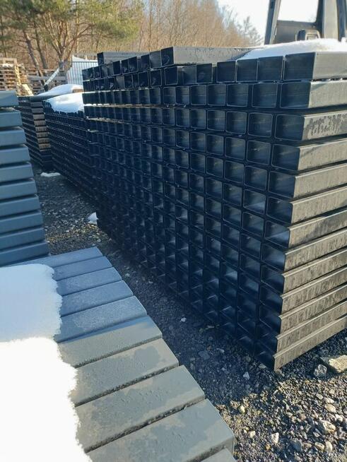 Słupek ogrodzeniowy 6/4 wysokość 220/240 +zaślepka w kompl.